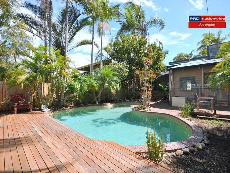 8 Warrawee Avenue, Ashmore QLD 4214