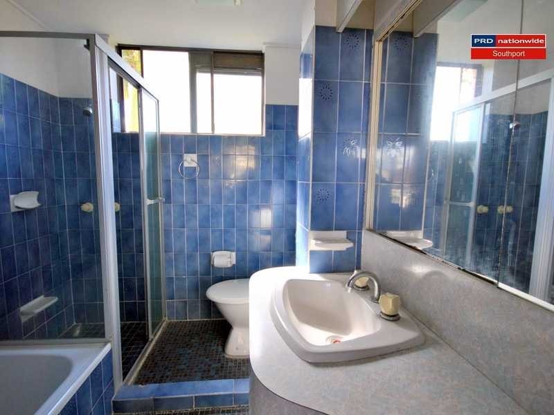 Unit 32/490 Marine Parade, Biggera Waters QLD 4216