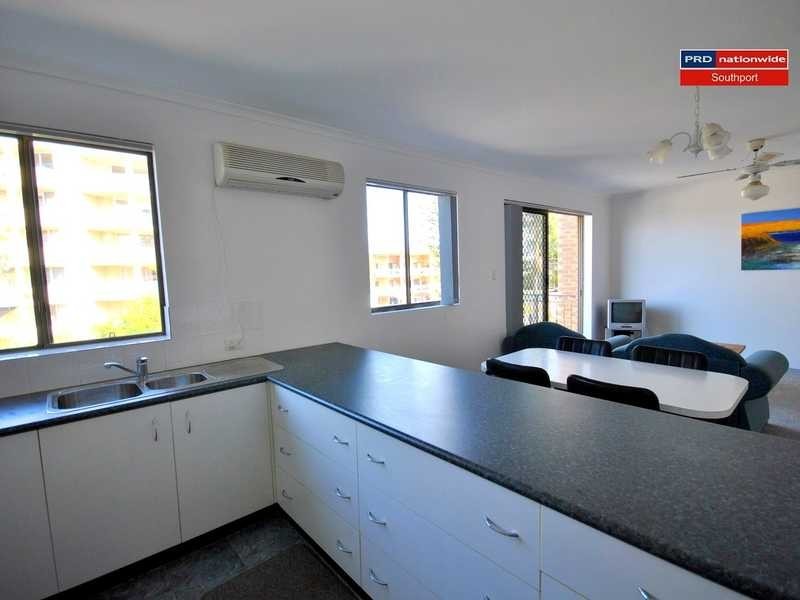 Unit 32/490 Marine Parade, Biggera Waters QLD 4216