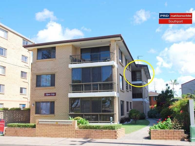Unit 5/228 Marine Parade ‘Myuna Lodge’, Labrador QLD 4215