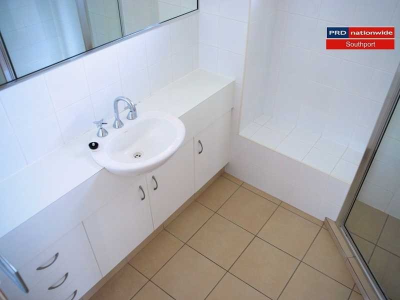 Unit 5/228 Marine Parade ‘Myuna Lodge’, Labrador QLD 4215