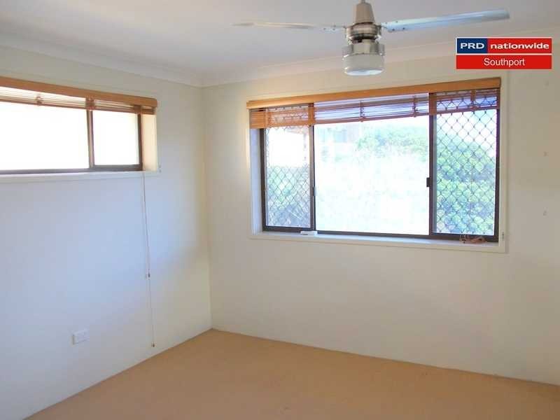 Unit 5/228 Marine Parade ‘Myuna Lodge’, Labrador QLD 4215