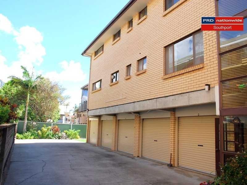 Unit 5/228 Marine Parade ‘Myuna Lodge’, Labrador QLD 4215