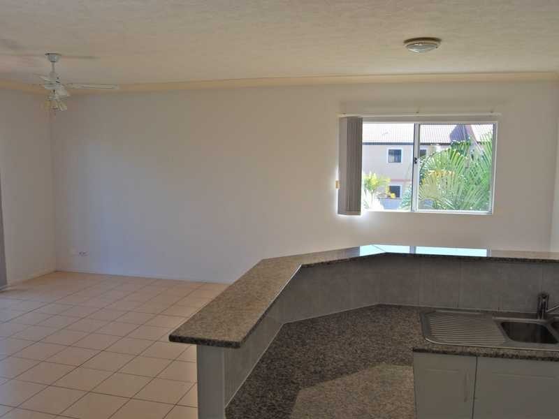 Unit 8/20 Little Norman Street, Southport QLD 4215