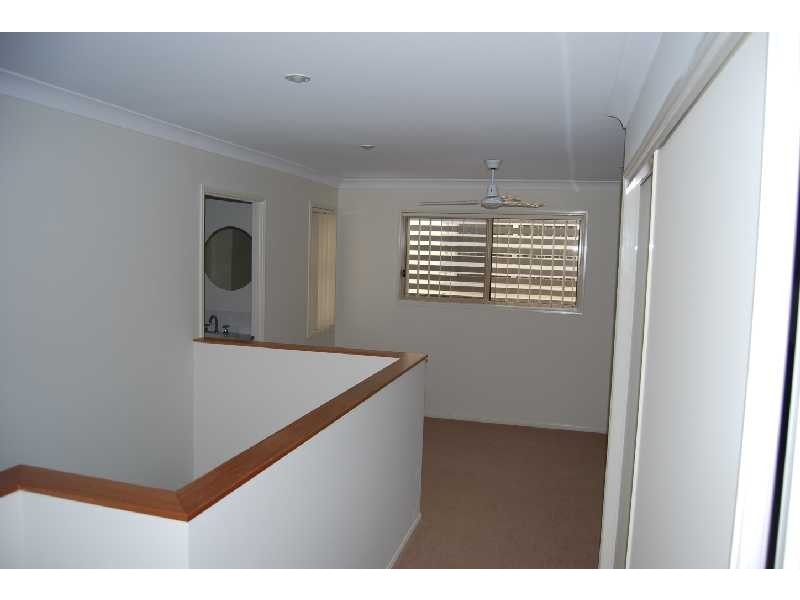 9/32-34 Margaret Street, Southport QLD 4215