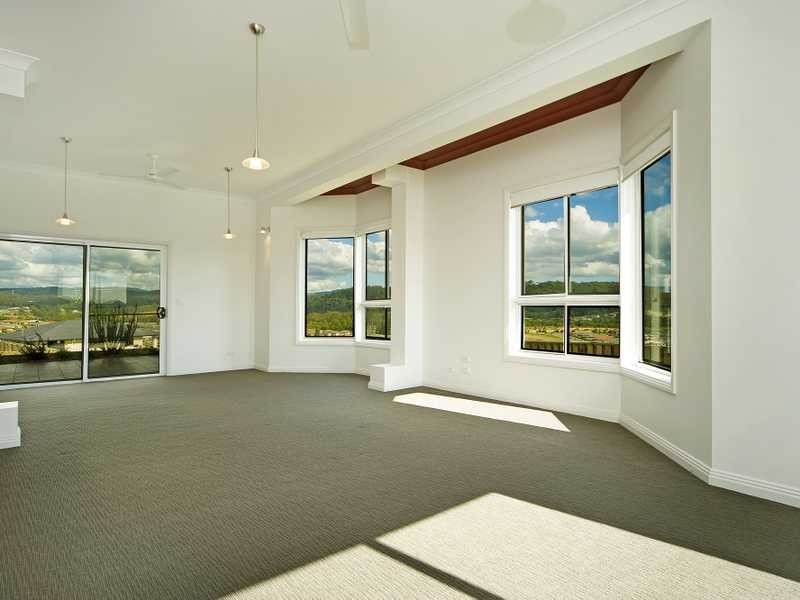 86 Salvado Drive, Pacific Pines QLD 4211