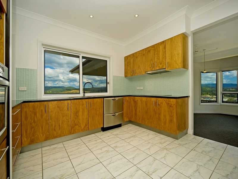 86 Salvado Drive, Pacific Pines QLD 4211