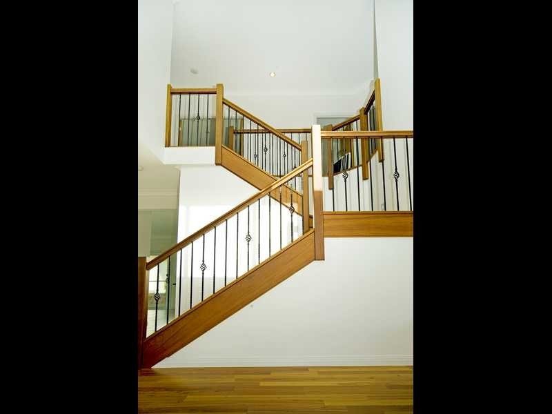 86 Salvado Drive, Pacific Pines QLD 4211