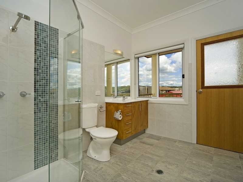 86 Salvado Drive, Pacific Pines QLD 4211