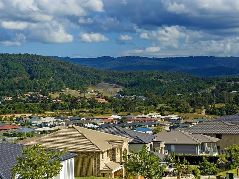 86 Salvado Drive, Pacific Pines QLD 4211