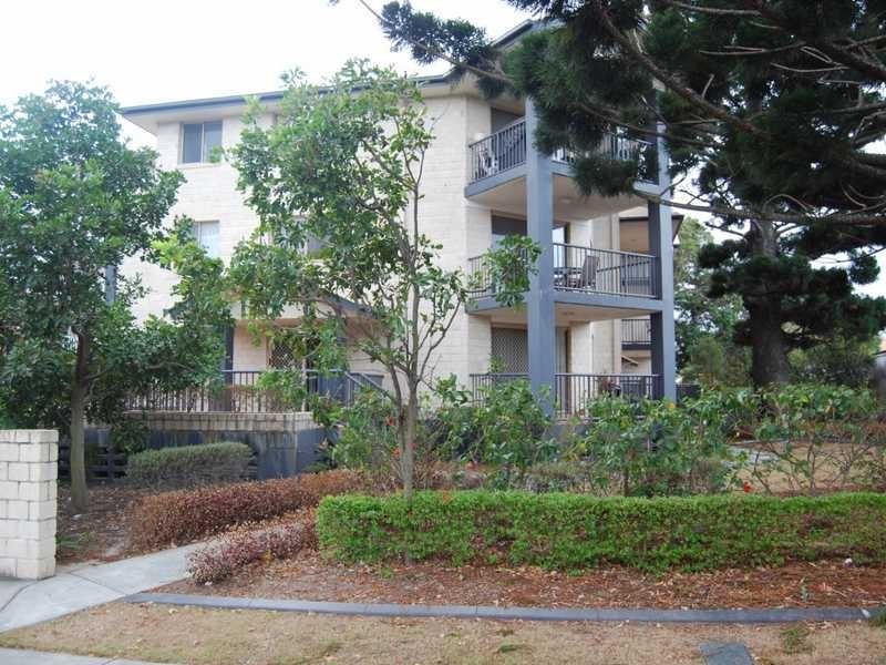 6/25 Walton Street, Southport QLD 4215