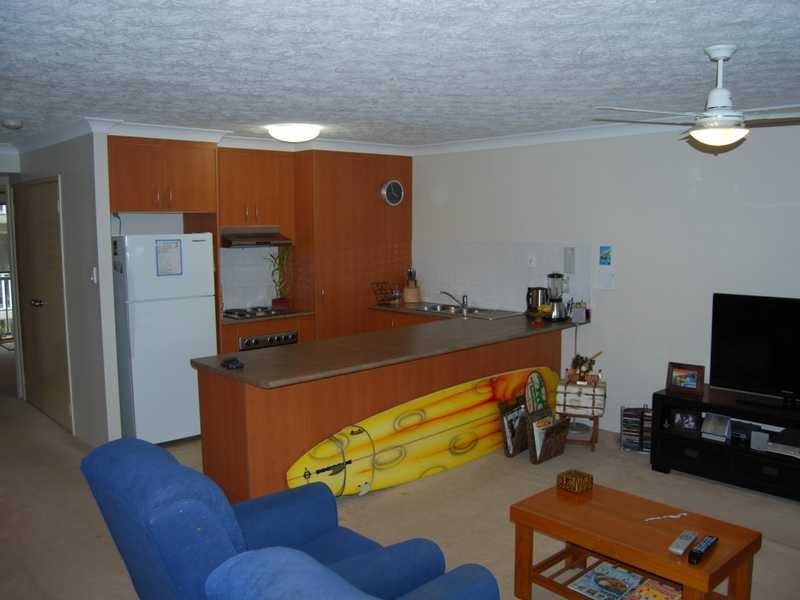 6/25 Walton Street, Southport QLD 4215