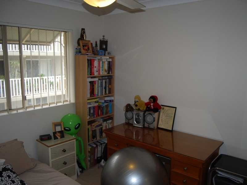 6/25 Walton Street, Southport QLD 4215