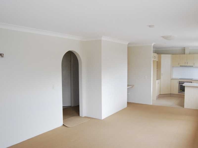 5 / 228 Marine Parade ‘Myuna Lodge’, Labrador QLD 4215