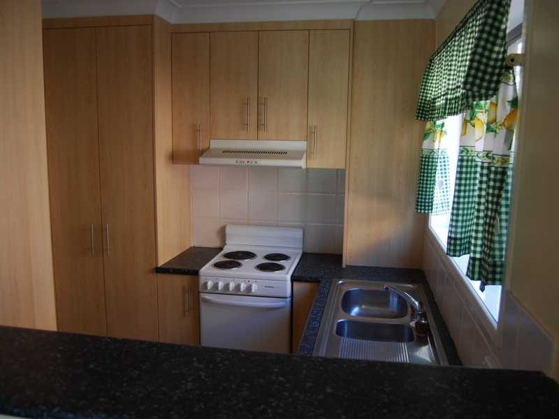 4 / 25 Armrick, Broadbeach QLD 4218