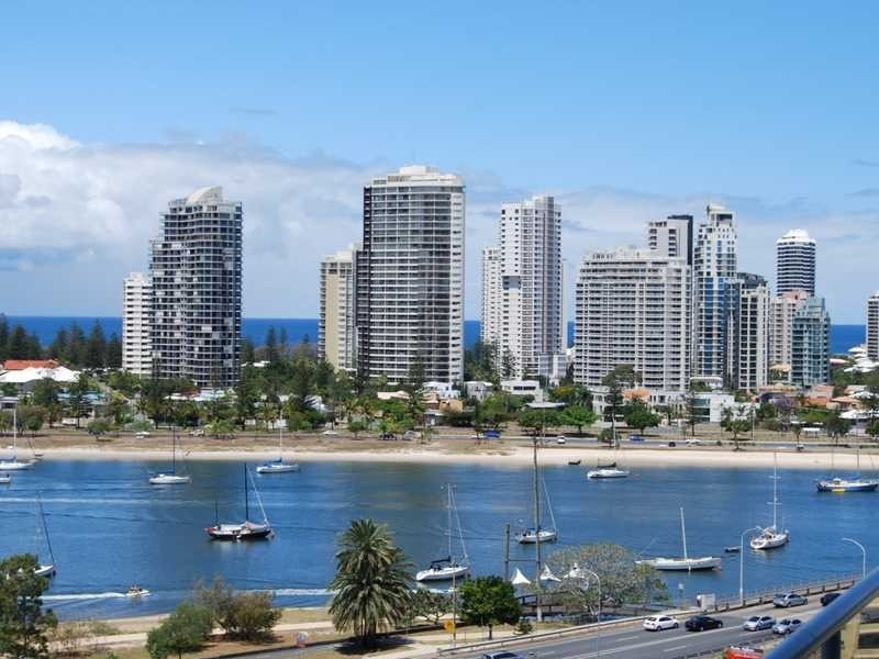 1507 / 1 Como Cres, Southport QLD 4215