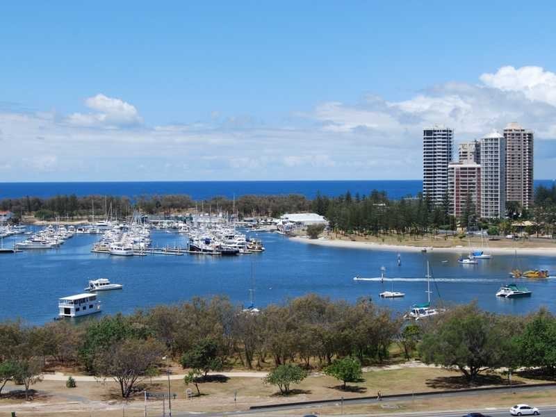 1507 / 1 Como Cres, Southport QLD 4215