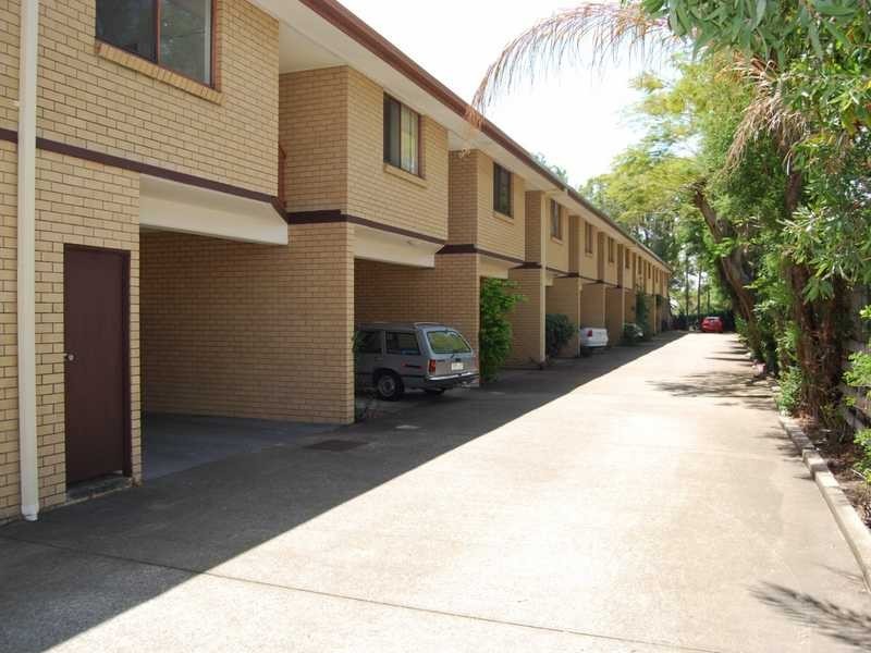 3 / 9 Proud, Labrador QLD 4215