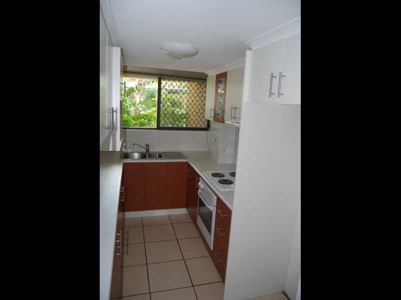 3 / 9 Proud, Labrador QLD 4215