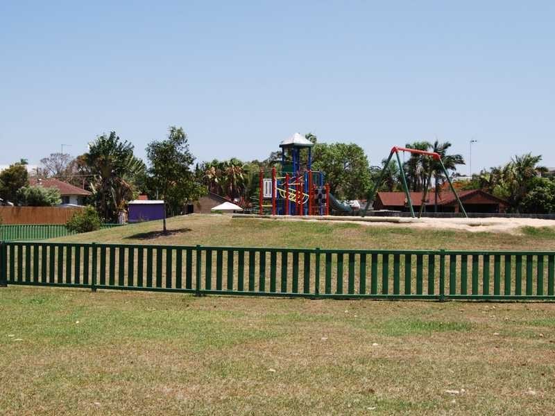 3 Lovett Street, Southport QLD 4215