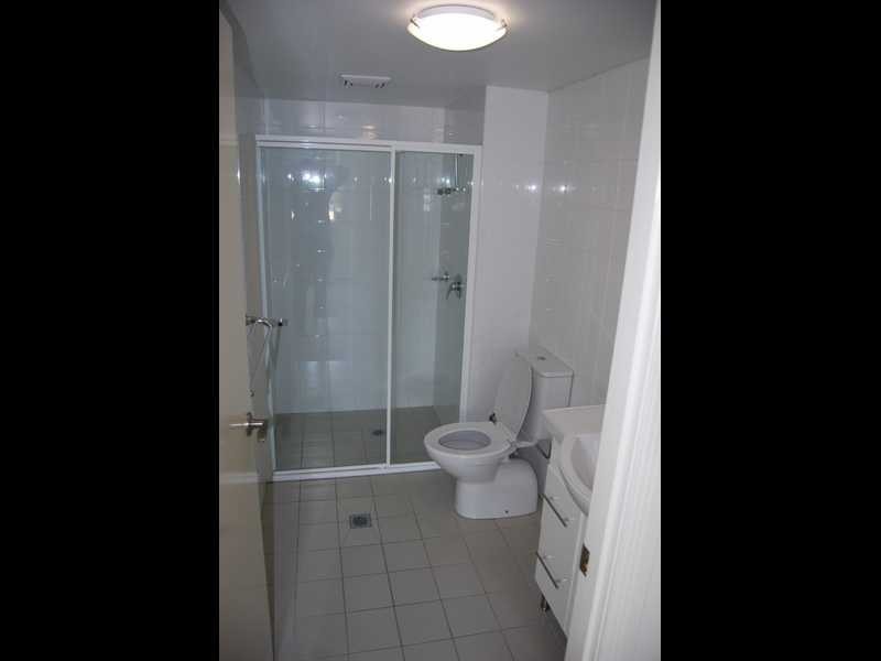 16 / 6 Rose Street, Southport QLD 4215