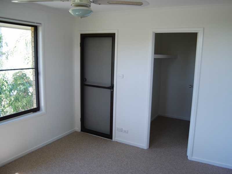 1 / 9 Proud, Labrador QLD 4215