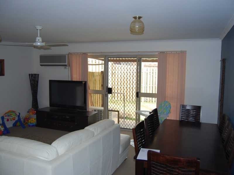 2 / 97 Corunna Cres, Ashmore QLD 4214