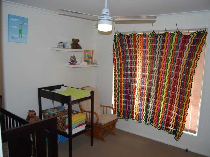 2 / 97 Corunna Cres, Ashmore QLD 4214