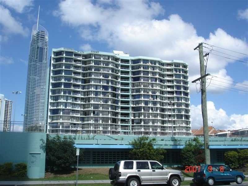 103 / 70 Remembrance Drive, Surfers Paradise QLD 4217