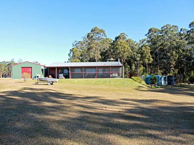 165 Ranch Road, Crescent Head NSW 2440