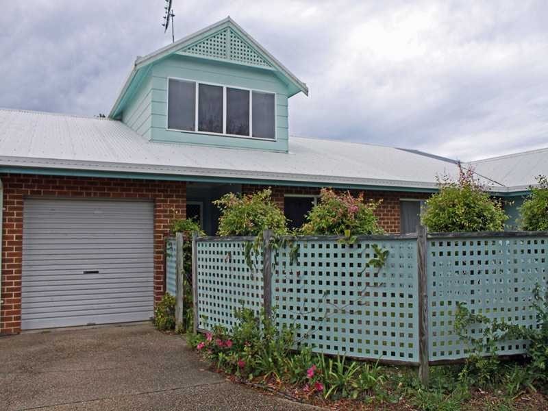 Unit2/12 Allman Place, Crescent Head NSW 2440