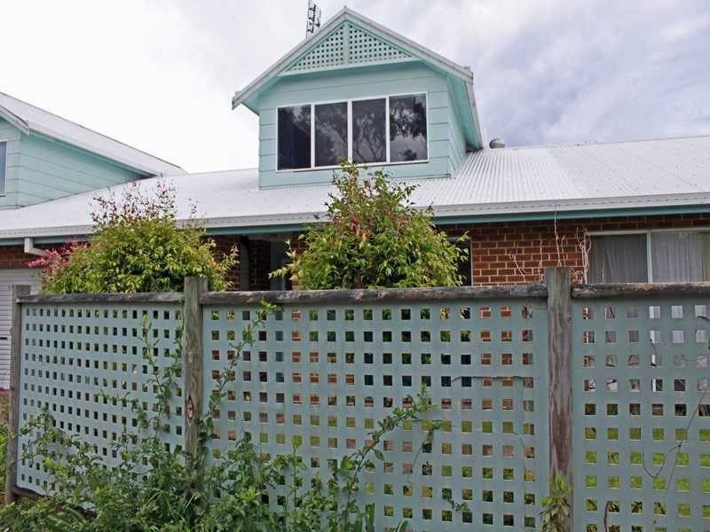 Unit2/12 Allman Place, Crescent Head NSW 2440