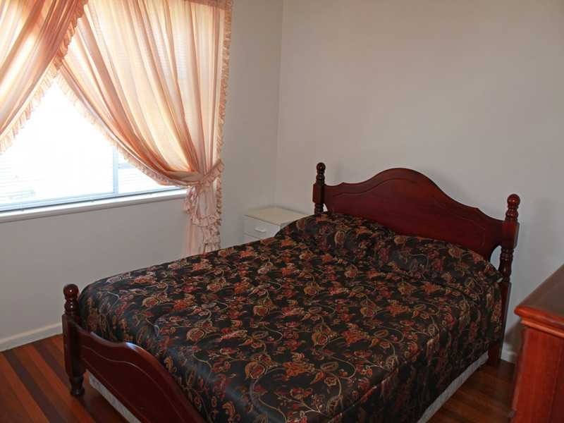 26 Elrington Avenue, West Kempsey NSW 2440