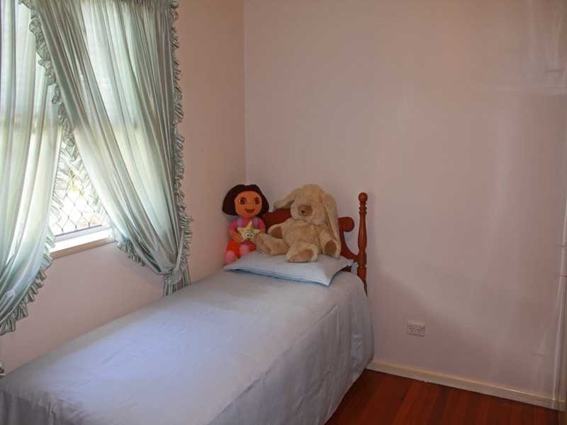 26 Elrington Avenue, West Kempsey NSW 2440