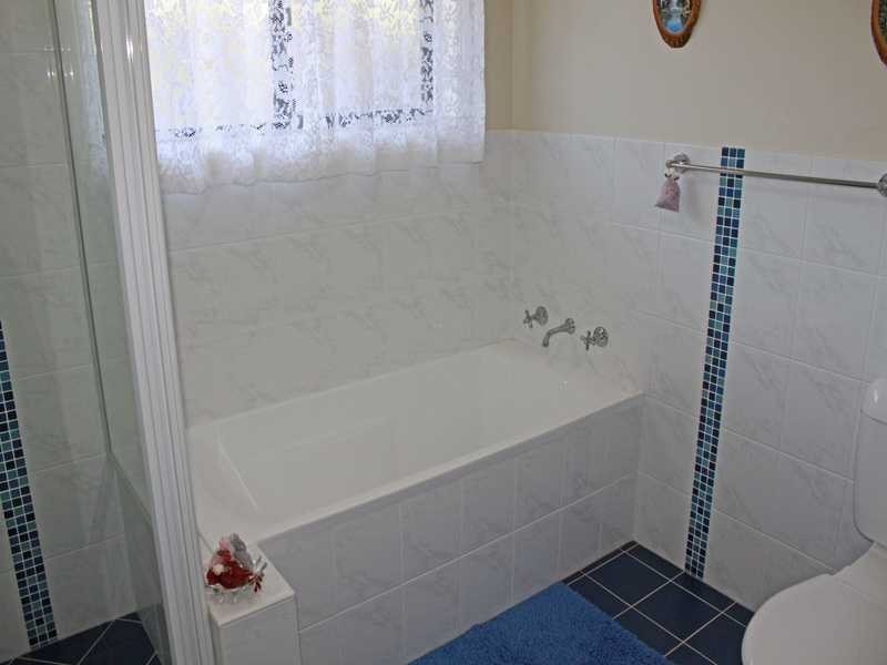 25 Bunya Pine Court, West Kempsey NSW 2440