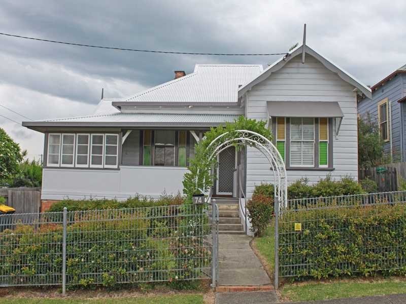 74 Tozer Street, West Kempsey NSW 2440