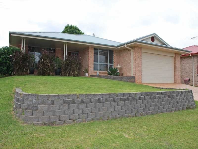 19 Hilton Trotter Place, West Kempsey NSW 2440