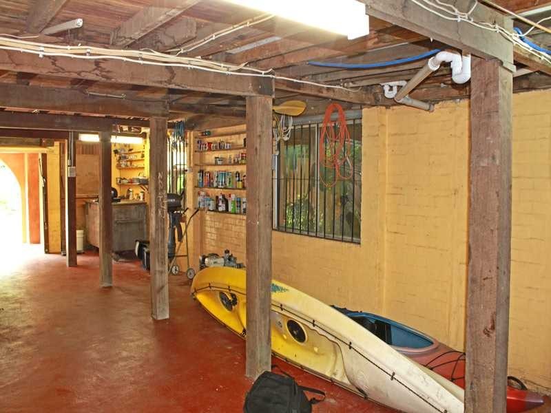 2 Cooks Lane, West Kempsey NSW 2440