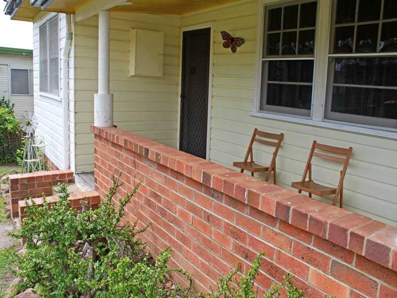 17 Cameron Street, West Kempsey NSW 2440