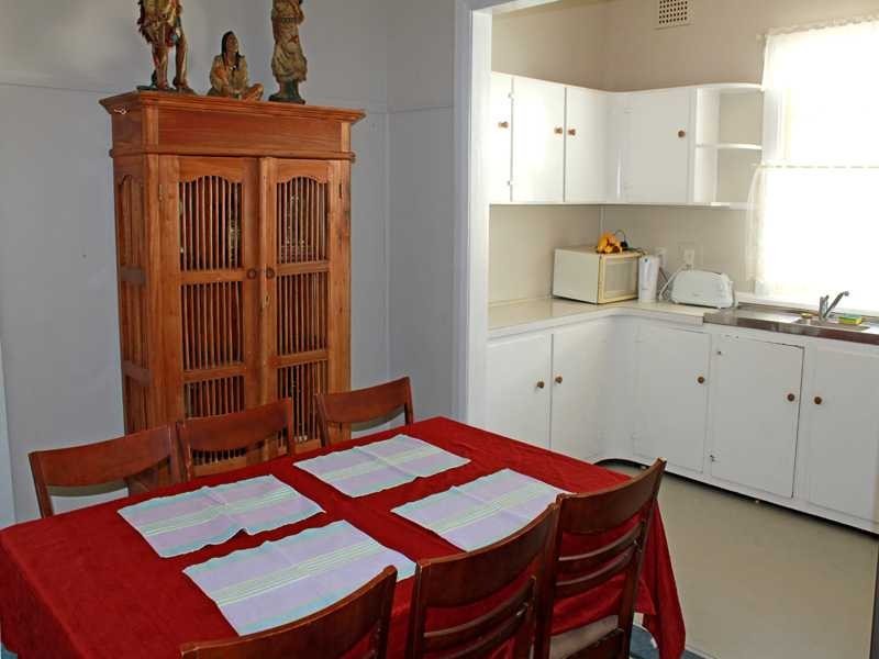 17 Cameron Street, West Kempsey NSW 2440