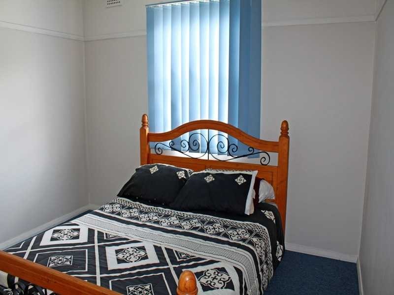 17 Cameron Street, West Kempsey NSW 2440