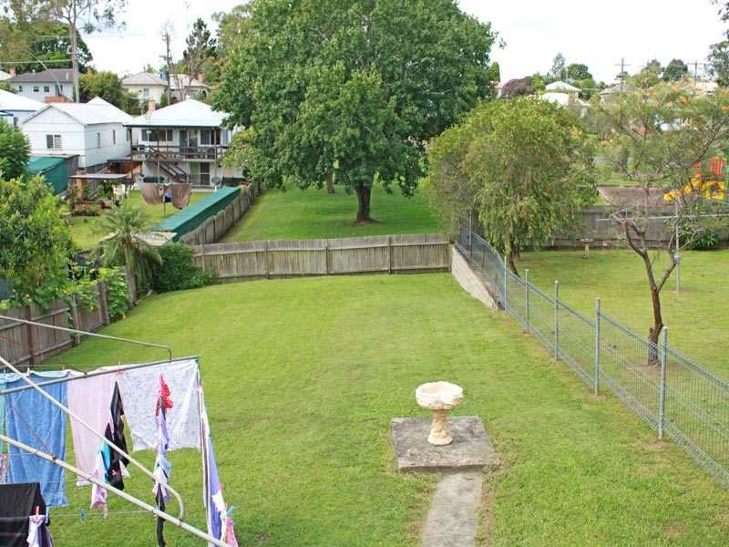 17 Cameron Street, West Kempsey NSW 2440