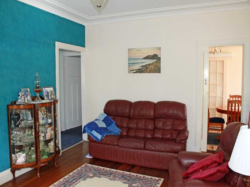 19 Greenfields Avenue, West Kempsey NSW 2440