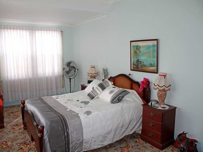 19 Greenfields Avenue, West Kempsey NSW 2440