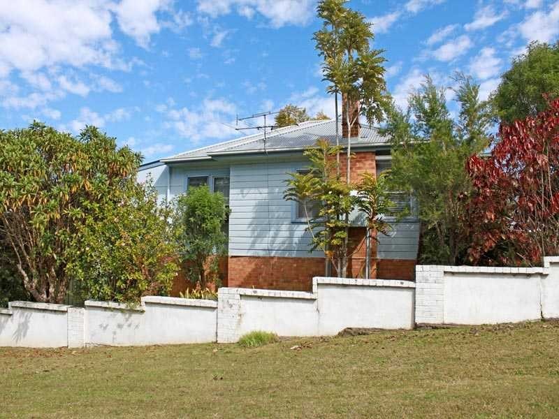 19 Greenfields Avenue, West Kempsey NSW 2440
