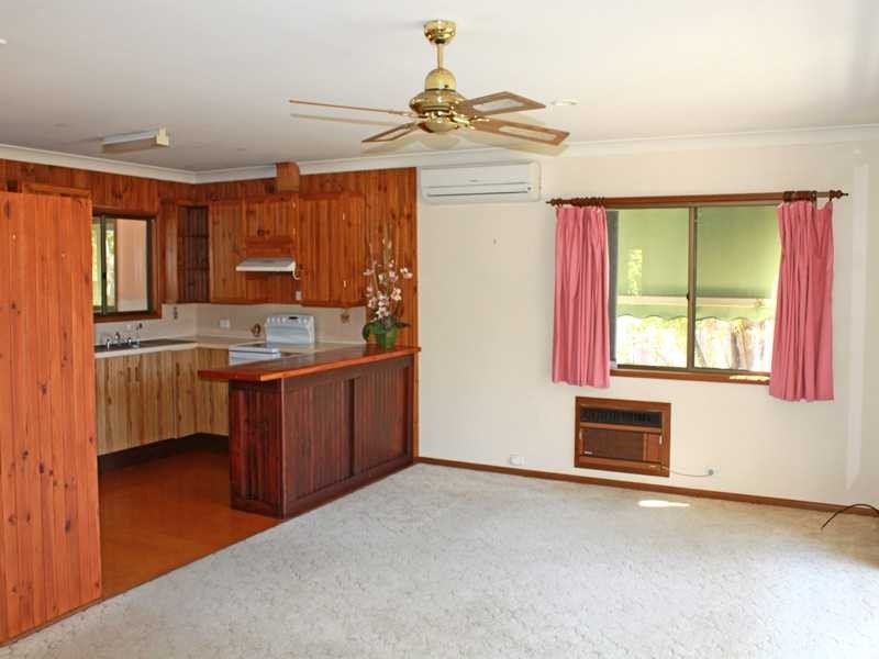 17 Seventeenth Avenue, Stuarts Point NSW 2441