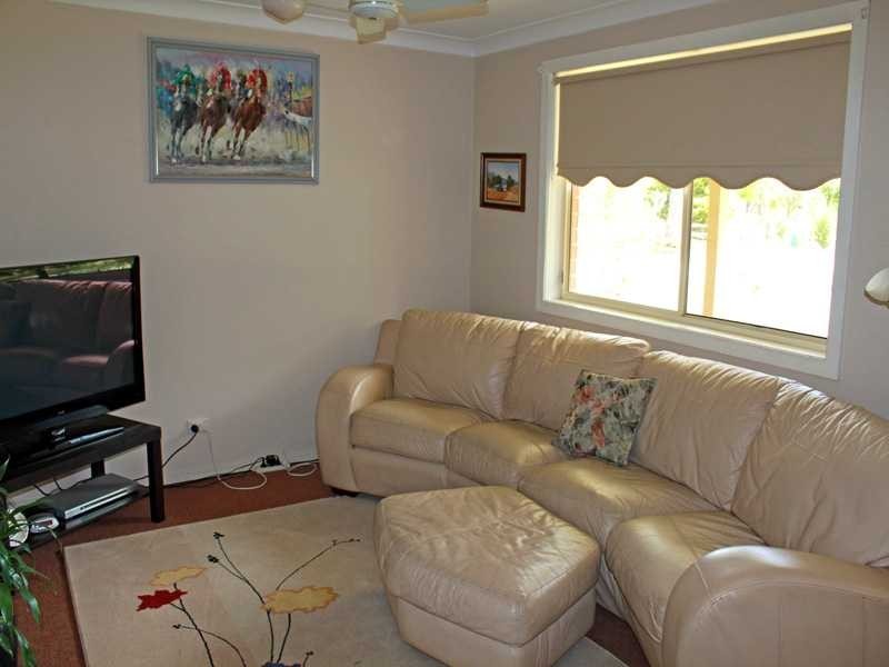 14 The Ponds Way, Aldavilla NSW 2440