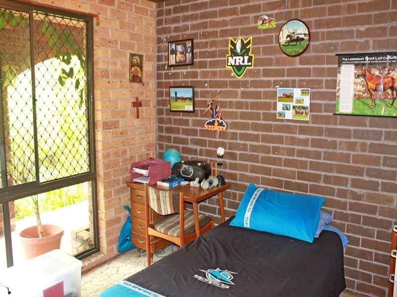 8 Ronella Drive, Aldavilla NSW 2440