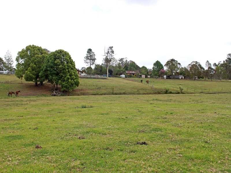 8 Ronella Drive, Aldavilla NSW 2440