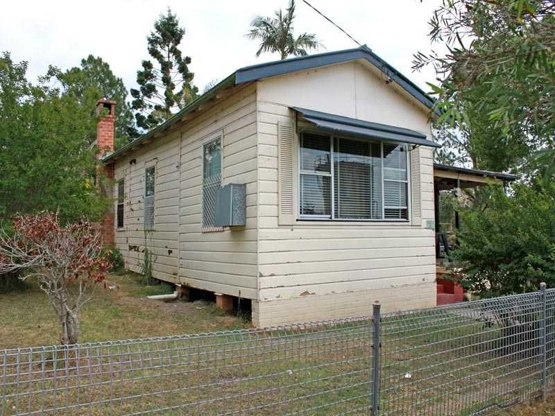 6-8 Railway Street, South Kempsey NSW 2440
